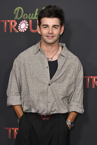 Filmpremiere 'Double Trouble' in Burbank