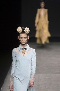 Teresa Helbig Fashion Show auf der Mercedes-Benz Fashion Week Madrid Autumn/Winter 2018