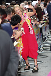 'Walking on Sunshine' Premiere, London