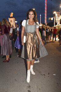 Almauftrieb beim Oktoberfest 2025 in München