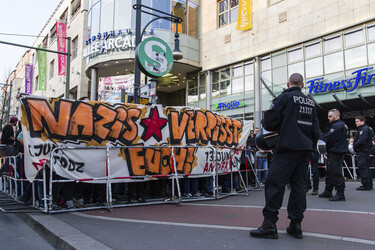 Demonstration gegen NPD-Kundgebung, Berlin