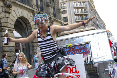 Demoparade gegen Fashion Terror und für Faire Mode und Trashion, Berlin