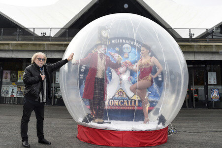 Photocall zum 14. Roncalli Weihnachtscircus in Berlin