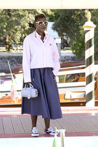 Ankunft von Alice Diop am Hotel Excelsior, Internationale Filmfestspiele von Venedig 2025