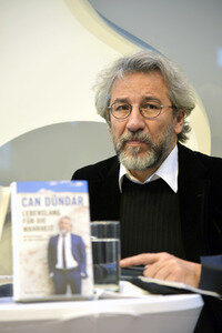 Can Dündar auf der Frankfurter Buchmesse 2016