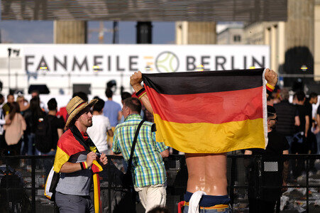 FIFA WM Public Viewing Deutschland gegen Südkorea in Berlin