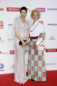 Goldene Bild der Frau 2017 in Hamburg