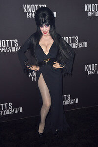 Knott's Scary Farm & Instagram's Celebrity Night in Buena Park