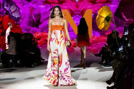 Lola Casademunt by Maite Fashion Show auf der Mercedes-Benz Fashion Week Madrid