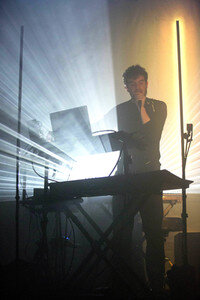 Konzert von Nicolas Jaar in Hamburg