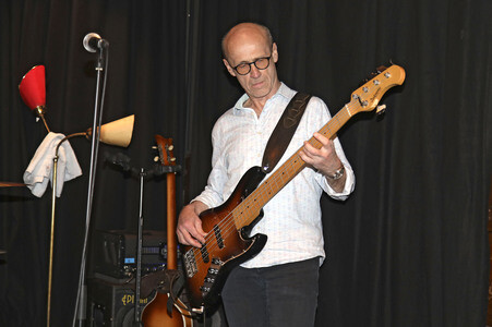 Showcase mit Keimzeit in Leipzig