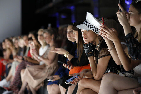 Rebekka Ruétz Fashion Show auf der Berlin Fashion Week Spring/Summer 2019