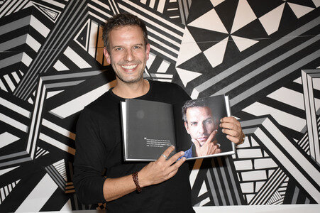Vernissage 'We are all the same!' in München