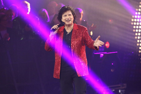 TV-Show 'Silvester-Schlagerbooom 2026 live - Die Wunderlichtershow!' in München