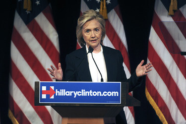 Hillary Clinton spricht in der New School in New York