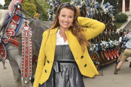 Regines Damenwiesn beim Oktoberfest 2025 in München