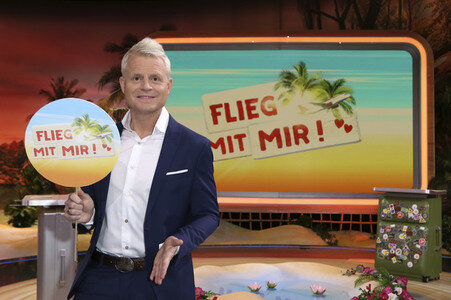 Fototermin zur Quizshow 'Flieg mit mir!' in Hamburg