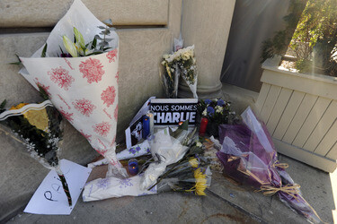 Blumen für die Charlie Hebdo Opfer, New York