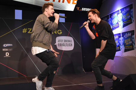 Auftritt der Lochis in München