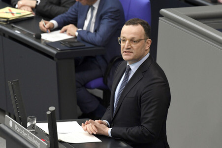 64. Sitzung des Deutschen Bundestages in Berlin