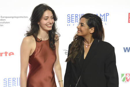 Festivaleröffnung und Serienpremiere 'Back for More', Seriencamp Festival 2026 in Köln