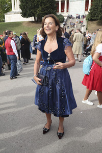 Regines Damenwiesn beim Oktoberfest 2026 in München