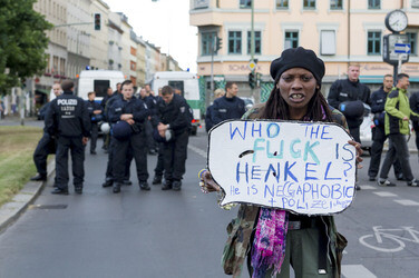Demo '§ 23 United Neighbours - wir bleiben alle!', Berlin