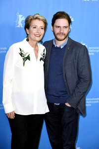 'Alone in Berlin / Jeder stirbt für sich allein' Photocall, Berlinale 2016