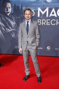 Filmpremiere 'Mackie Messer - Brechts Dreigroschenfilm' in Berlin