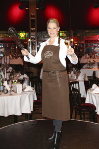 Premiere der Dinner-Show 'Cornelia Poletto Palazzo' in Hamburg