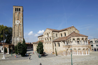 Sightseeing Murano